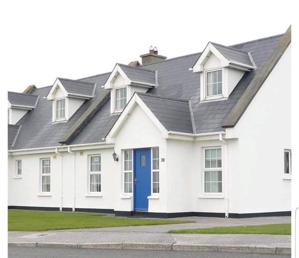 20 Holiday Cottage, East End 巴利巴宁 外观 照片